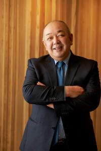 永井彰一氏
